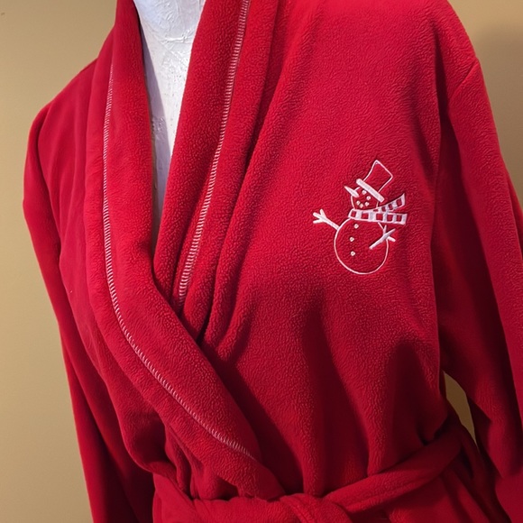 La Vie en Rose red plush super soft robe - Picture 2 of 9
